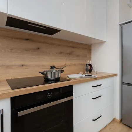 Bright & Stylish With Balcony 1,5 Km To Main By Renters 公寓 格但斯克